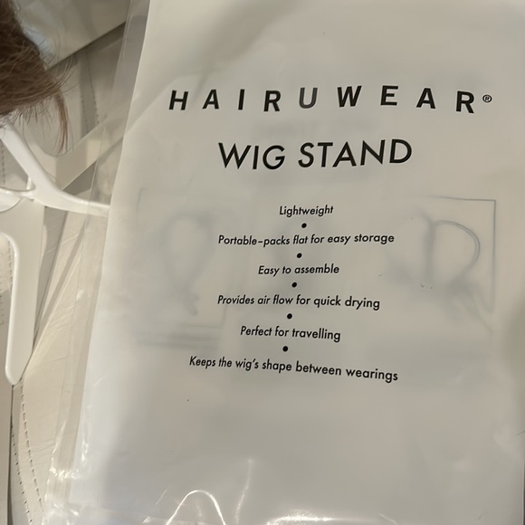 Raquel Welch Sheer Indulgence wig New Romantic average Honey Pecan R12/26H - Picture 13 of 16